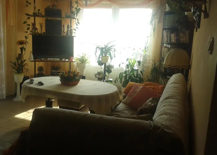 Dom Pod Roza * Лесьна